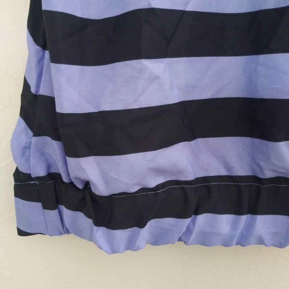 New York & Company Blue Striped Blouse Size M - Picture 4 of 8